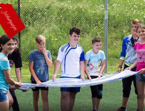 Ungdommer på sommerleir